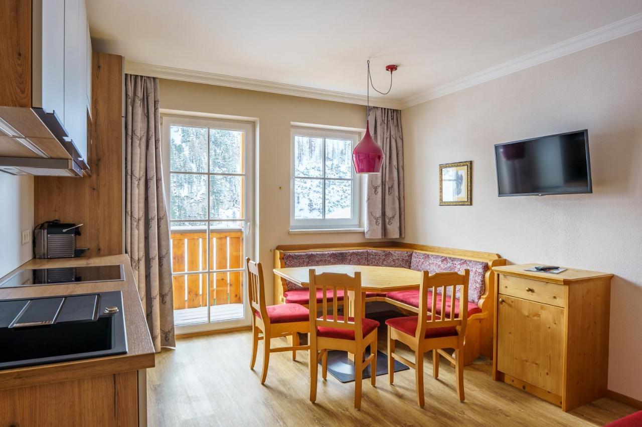 Hubertus Alpine Living Aparthotel Obertauern Exterior photo