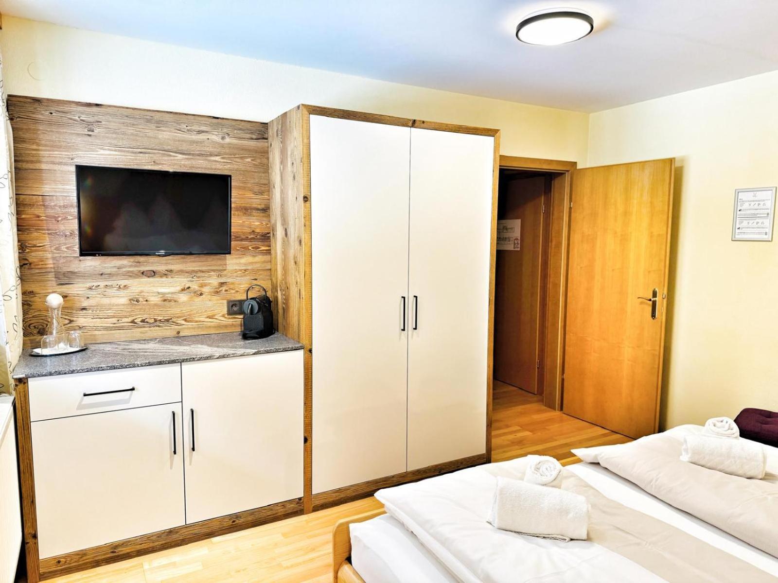 Hubertus Alpine Living Aparthotel Obertauern Exterior photo